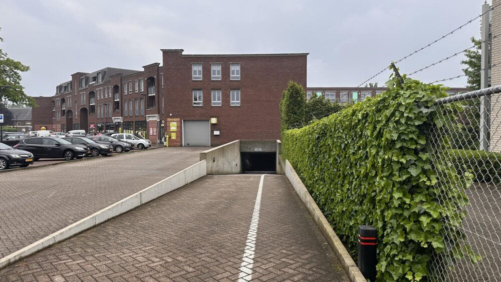 Parkeerplaatsen in het Centrum van Asten 0ong, Asten